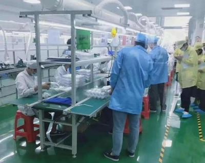 工廠工作,員工干得快就計時干得慢就計件,難怪沒人想進(jìn)廠